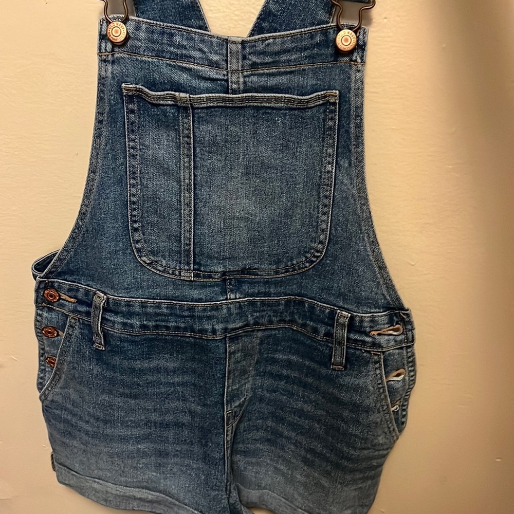 overall shorts